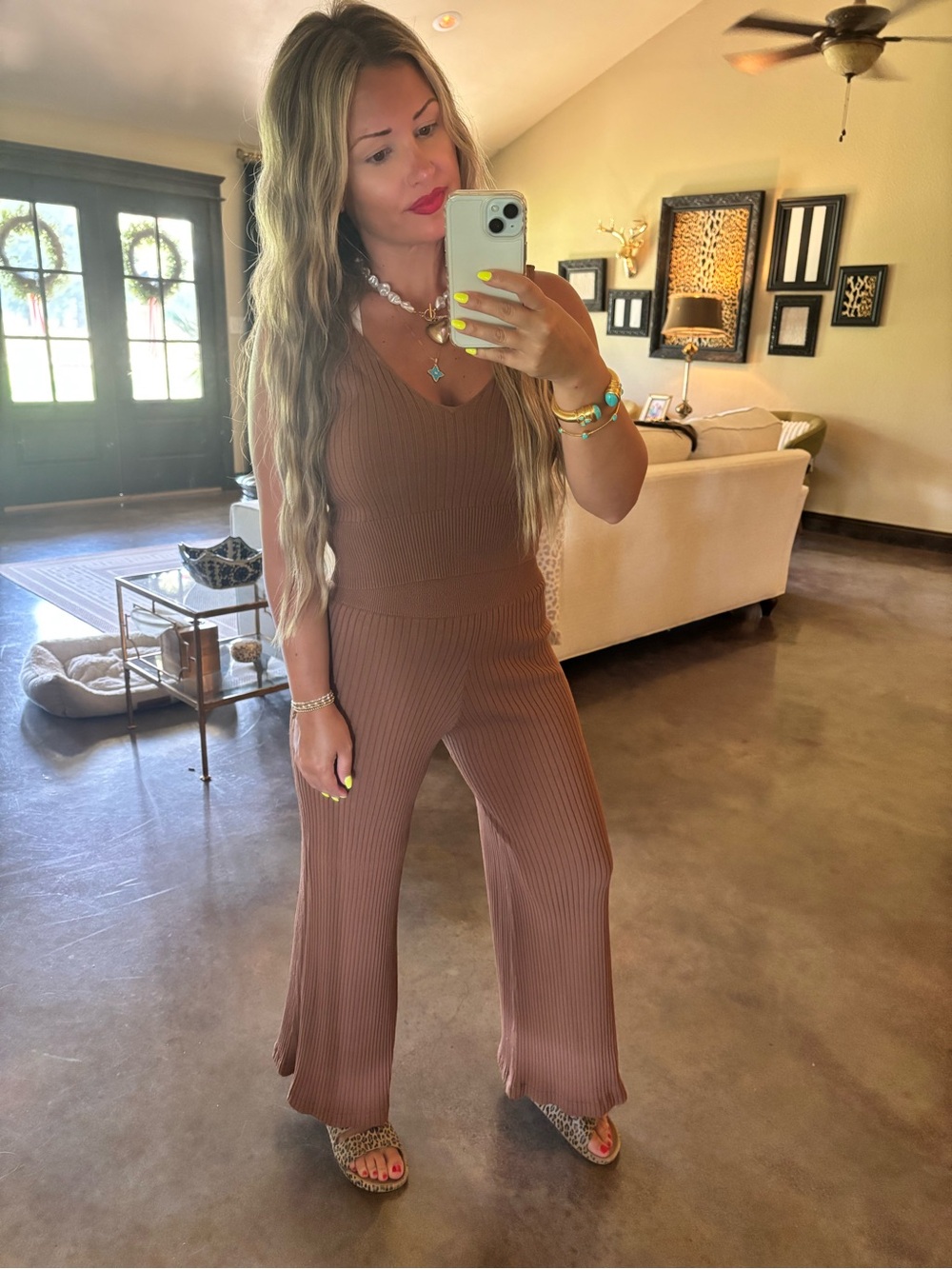 Line and Dot Brown Wide Leg Pant Set Size Small Top & Bottom